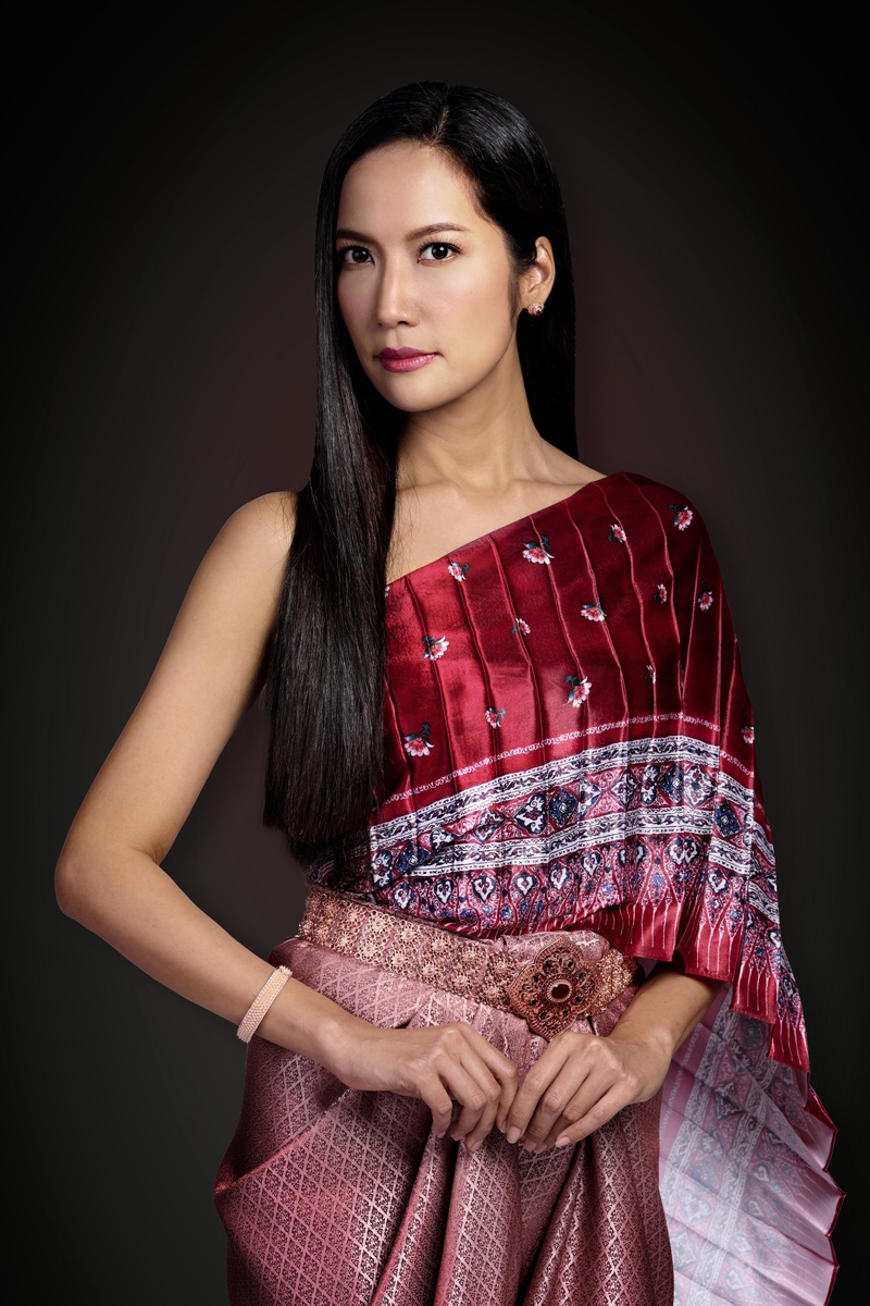 เลือดกากี