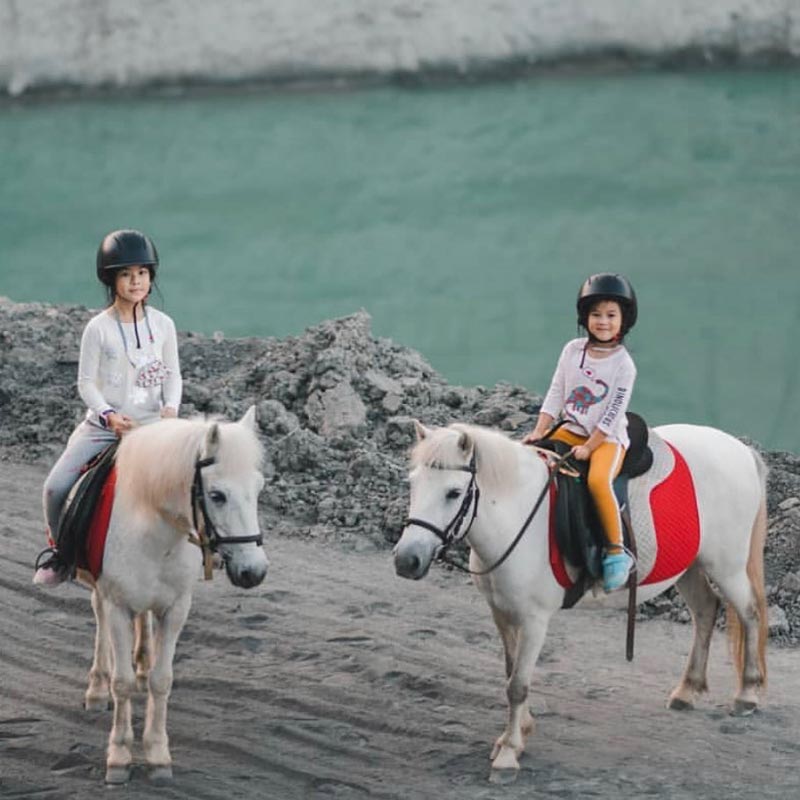 น้องโสน ลูก มอส ปฏิภาณ