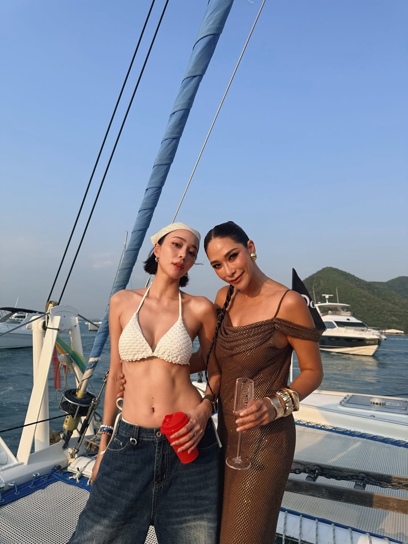 นิวเคลียร์ พลอย