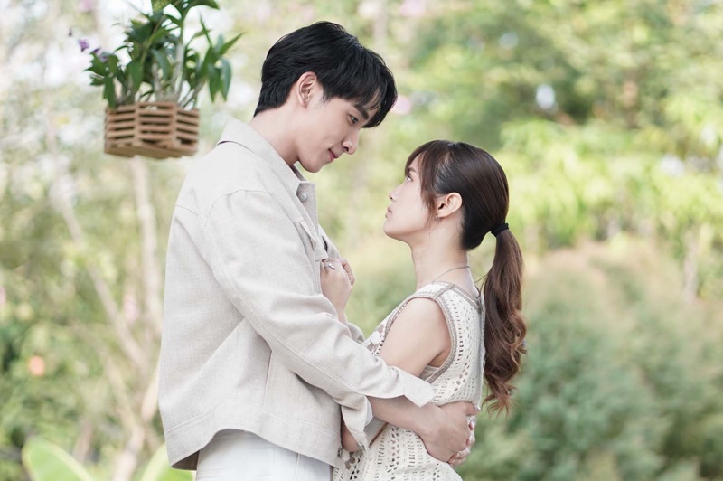 ก็รักมันปักใจ นักแสดง