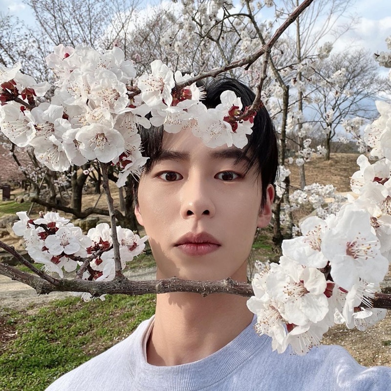 อีแจอุค ประวัติ lee jaewook