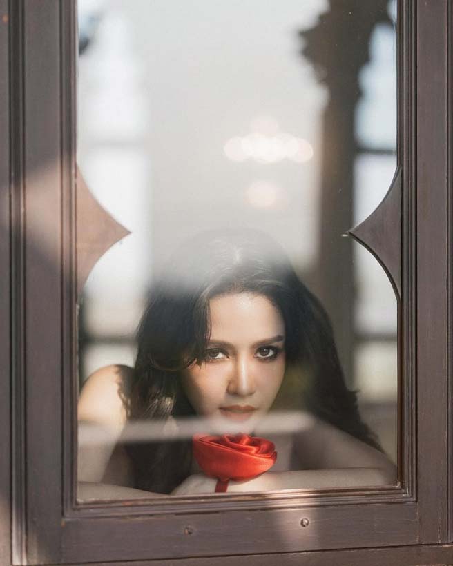 โม อมีนา