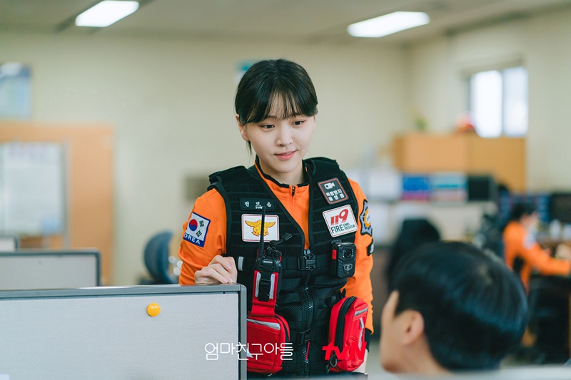Love Next Door รักอยู่ประตูถัดไป