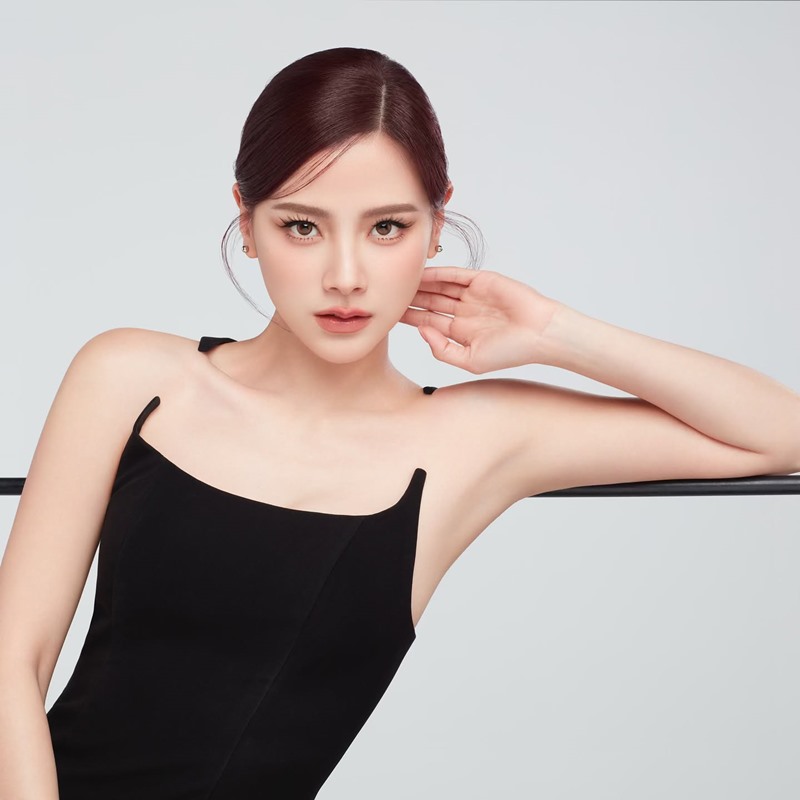  ใบเฟิร์น พิมพ์ชนก