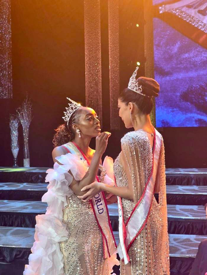  แซมมี่ ชนิตา คว้ามง Mrs. World 2025 