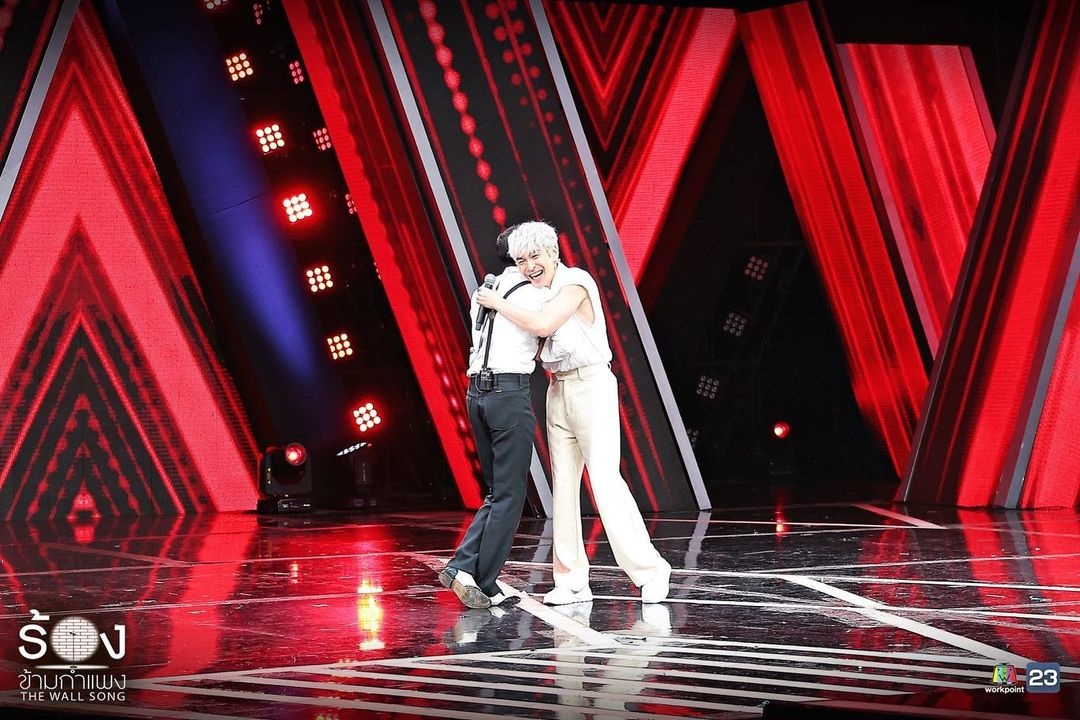 The Wall Song ร้องข้ามกำแพ
