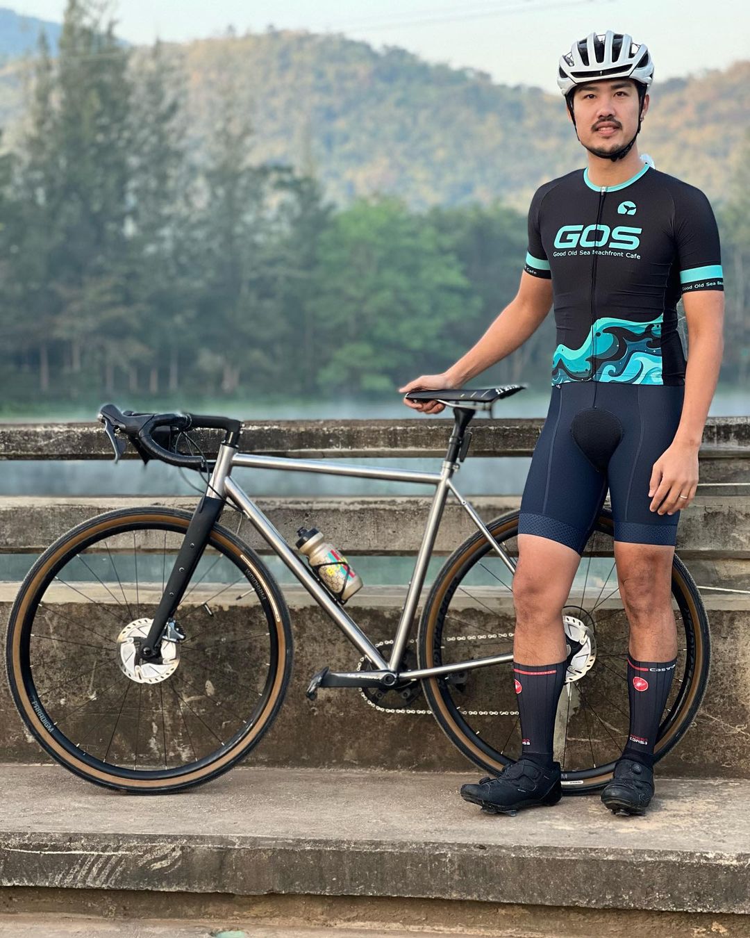  ฐากูร ตะเภาพงษ์ 