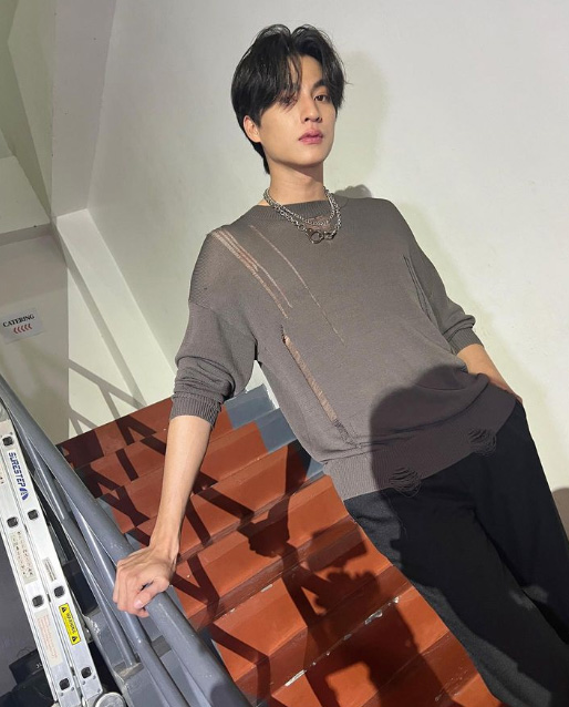 กลัฟ คณาวุฒิ