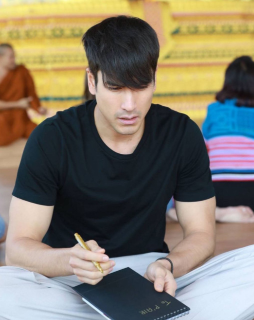 ณเดชน์ คูกิมิยะ ประวัติ