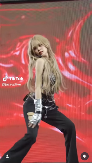 น้องลียา ขึ้นคอนเสิร์ต