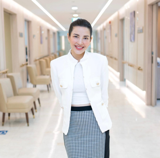 แต่งตัวไว้ทุกข์