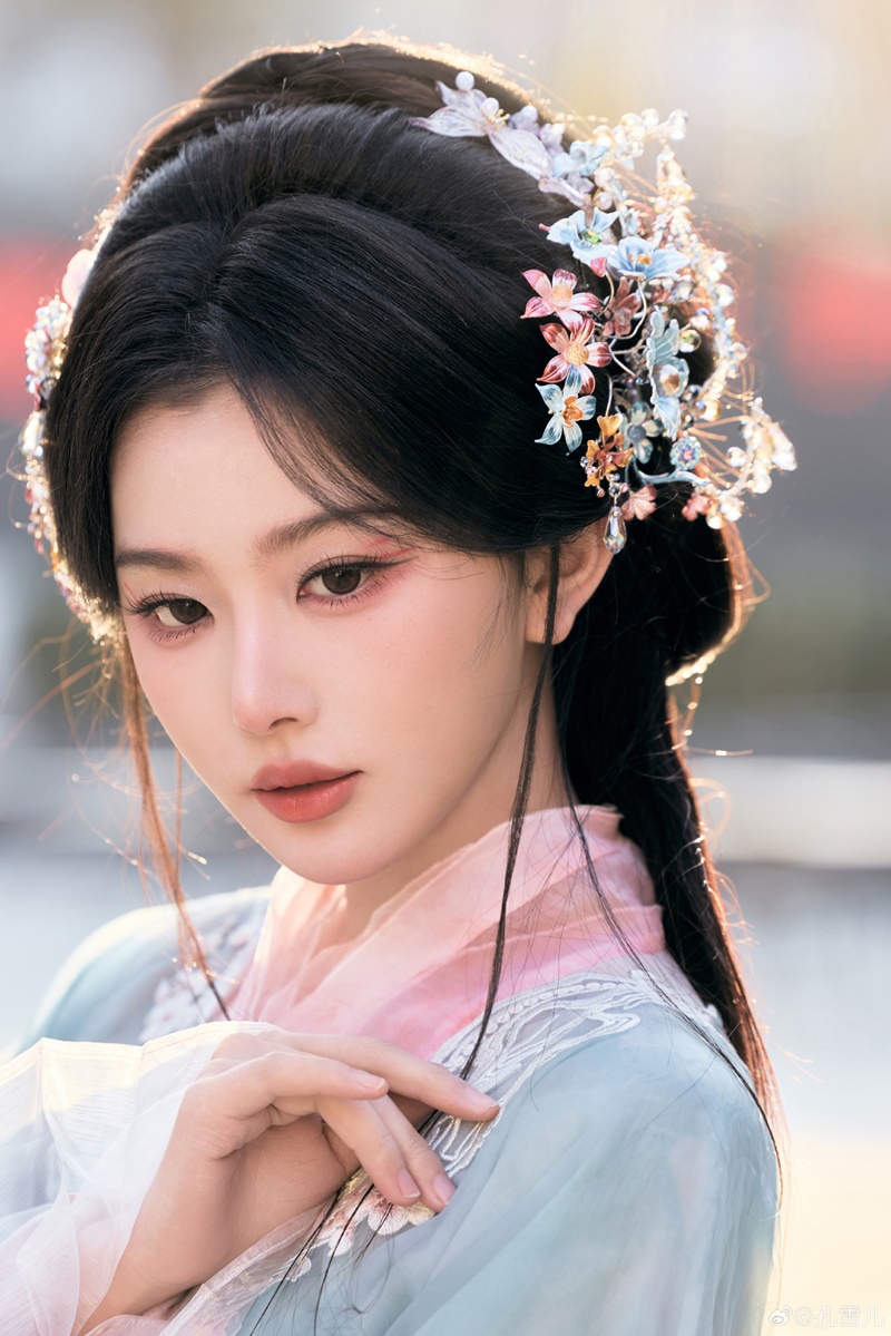 ขงเสว่เอ๋อร์ Kong Xue Er