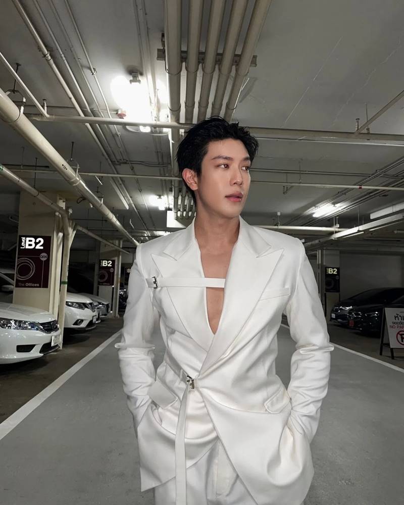 นิกกี้ ณฉัตร, โฟร์ ศกลรัตน์, ก้อย อรัชพร, เกรท สพล