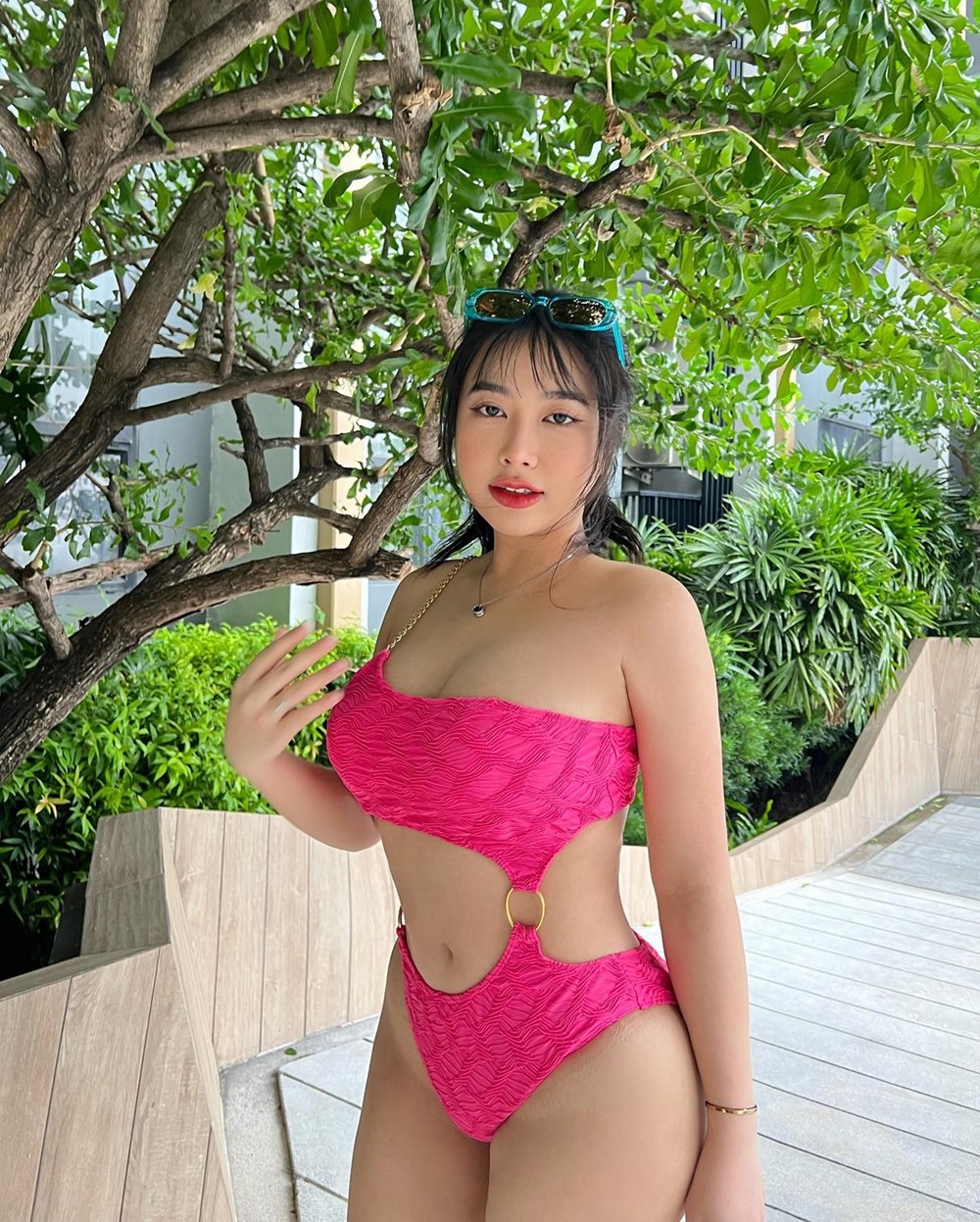 Xotinim menga minaj berishini xohlayman.