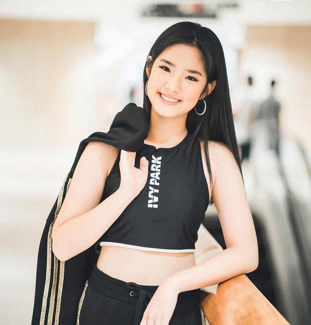 แพร พิมพ์อารยา