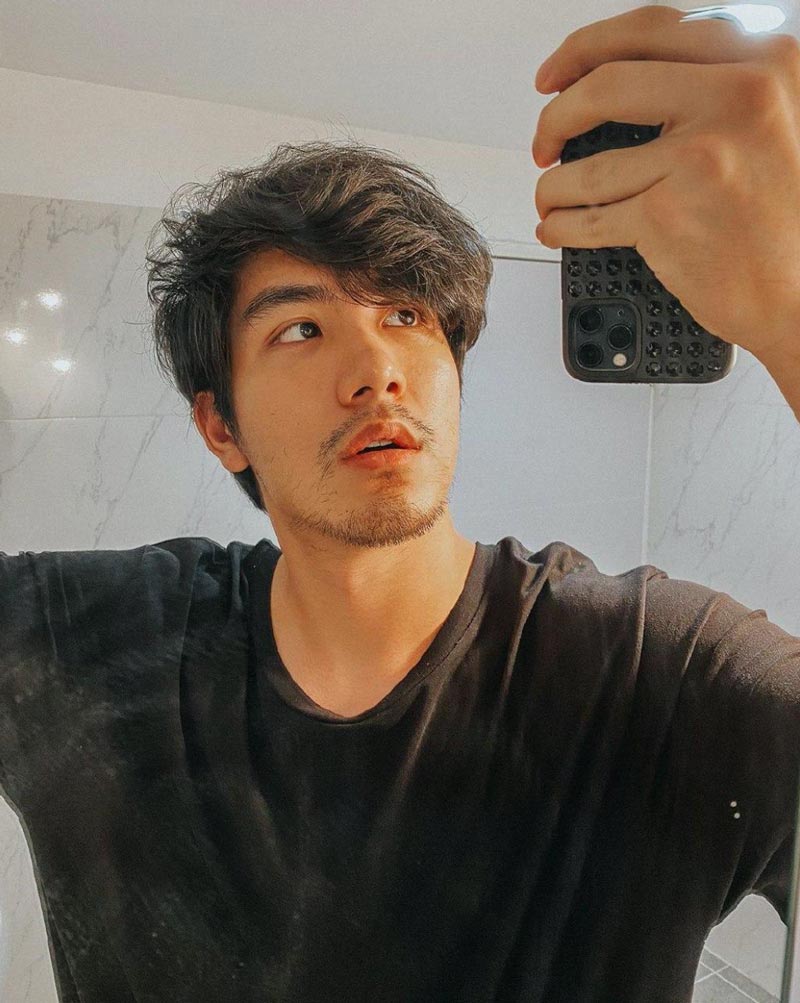 ดาราไว้หนวด