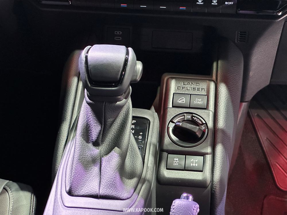 Toyota Land Cruiser FJ