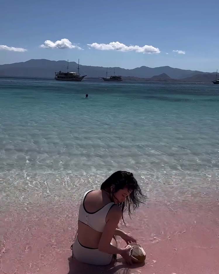 เก้า สุภัสสรา