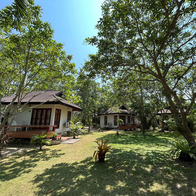 ที่พักบ้านกรูด