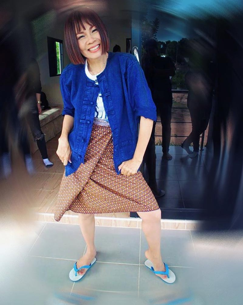 จินตหรา พูนลาภ