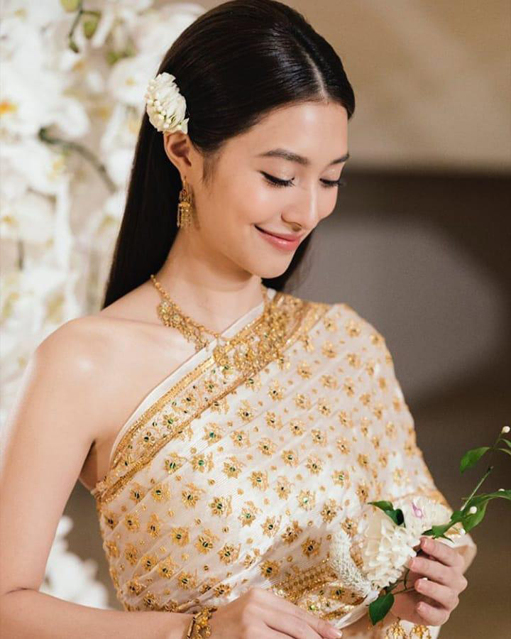 มิว นิษฐา