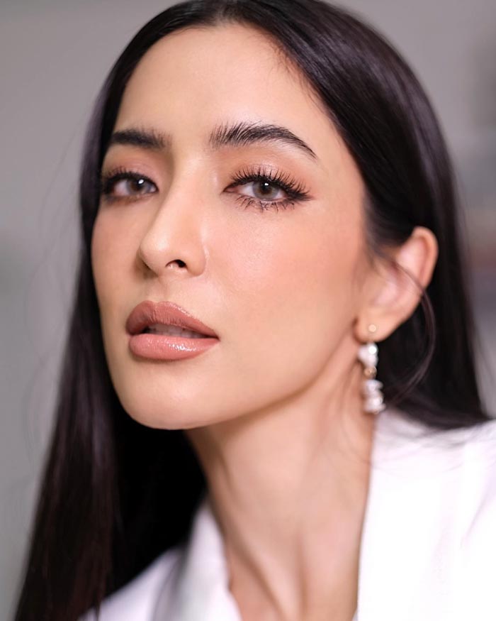 พิ้งค์กี้ สาวิกา