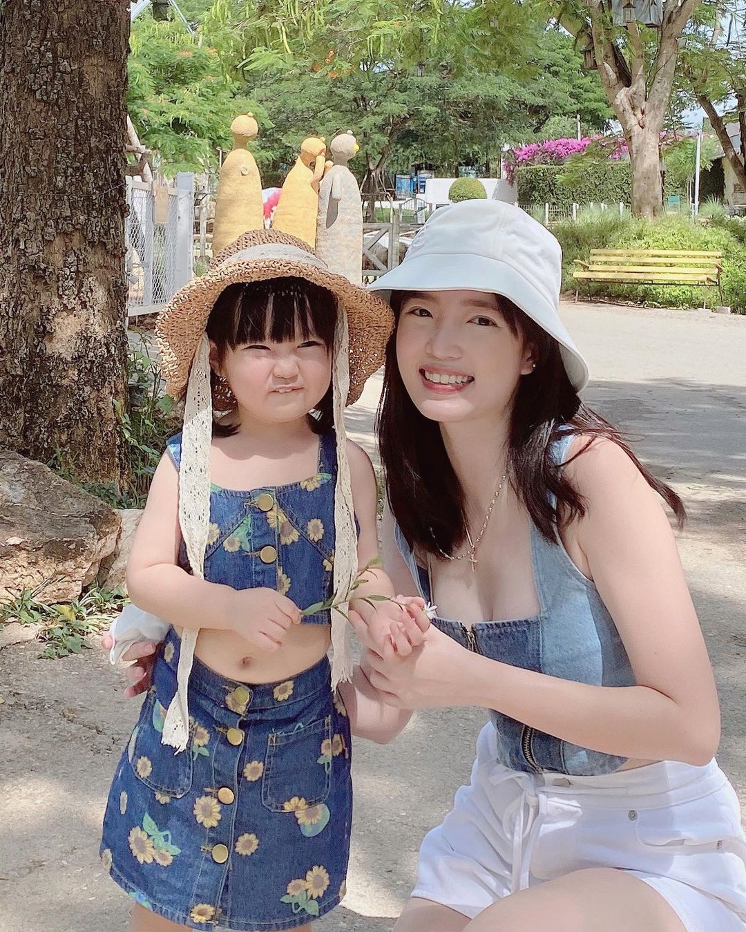 แพมแพม ดาราธิป