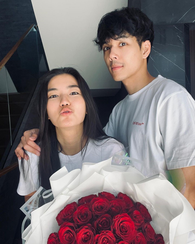 ก้อย อรัชพร 