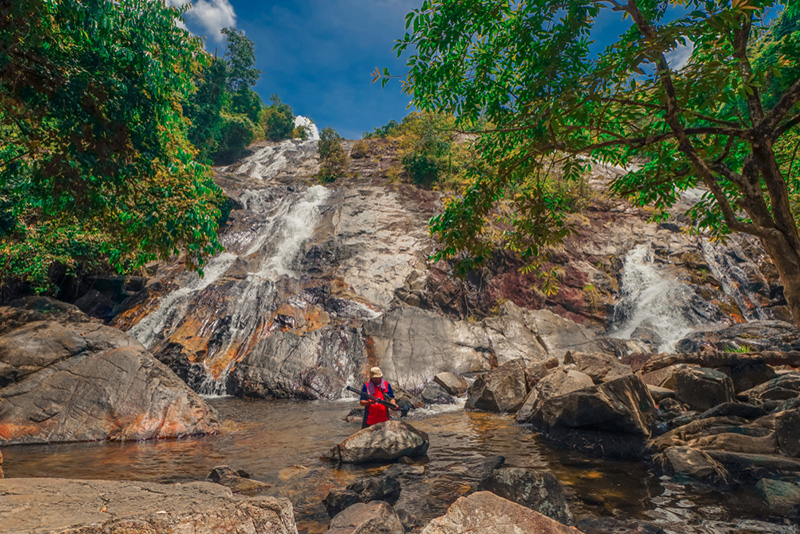 ที่เที่ยวเดือนพฤศจิกายน 2568 น้ำตกโดตนงาช้าง