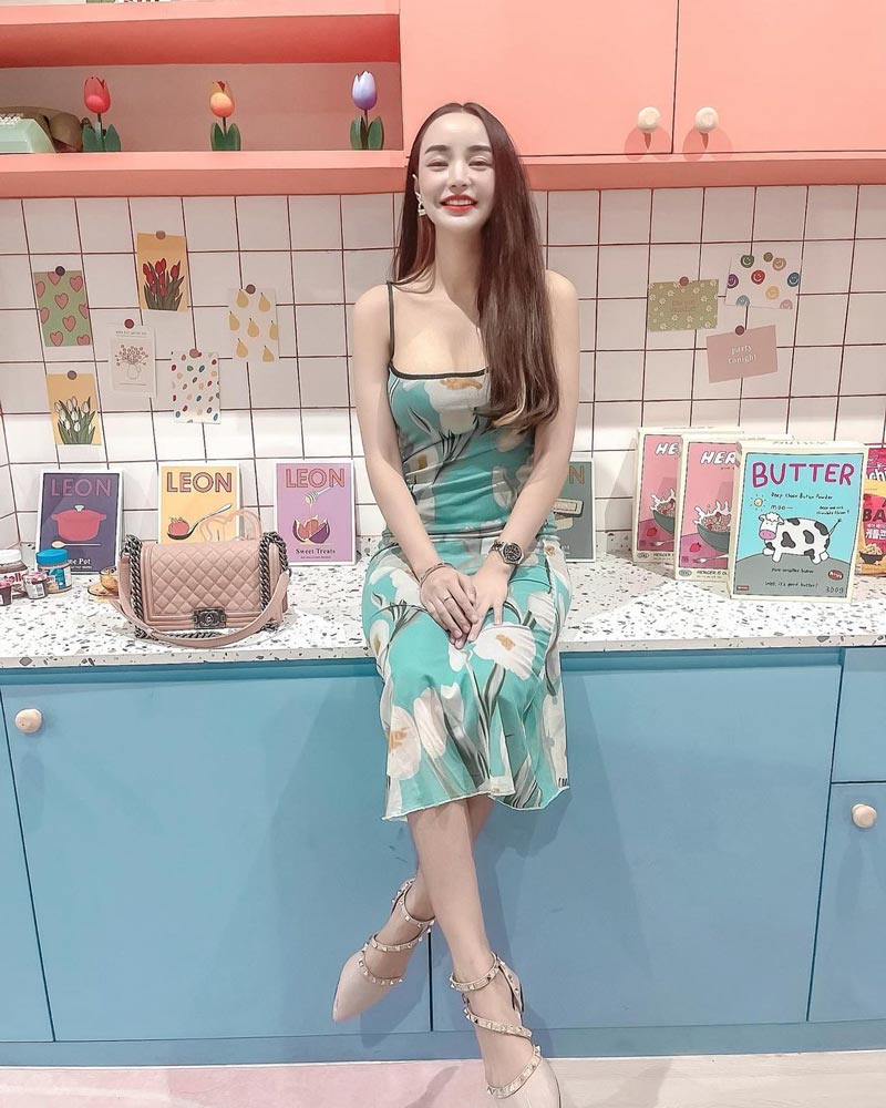 นิวนิว เอวเด้ง