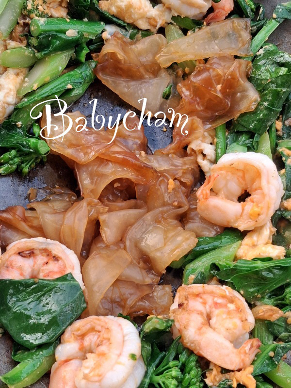 แผ่นแป้งเวียดนามผัดซีอิ๊ว เมนูเส้น ผัดซีอิ๊ว อาหารจานเดียว เมนูอาหารไทย