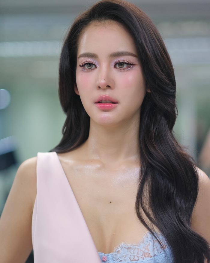 โบว์ เมลดา