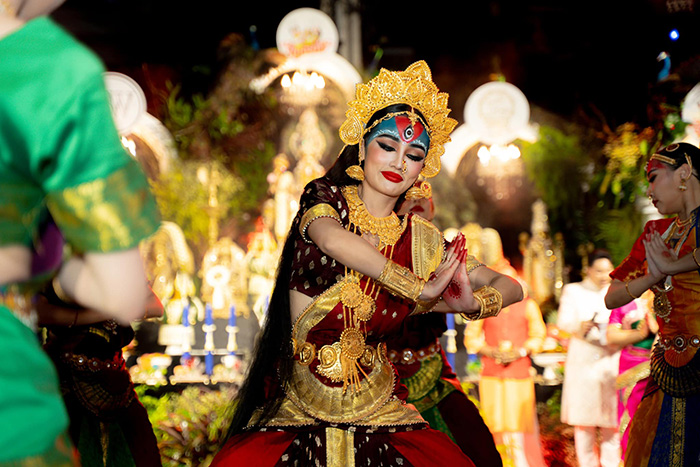 กระแต อาร์สยาม เคลียร์ดราม่ารำถวายองค์พระแม่กาลี