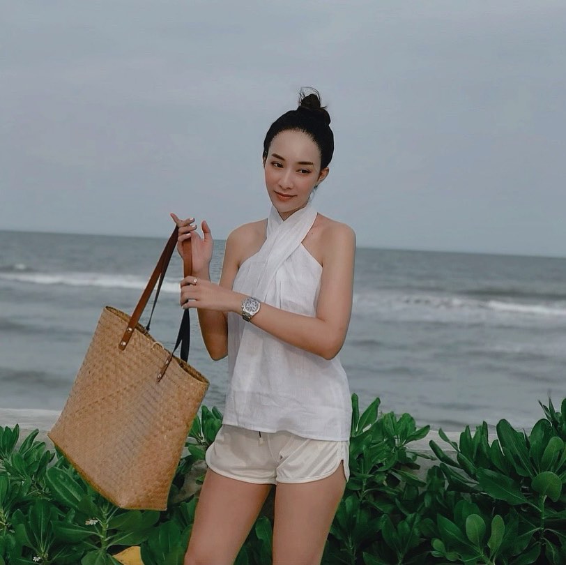 มิ้นท์ ณัฐวรา