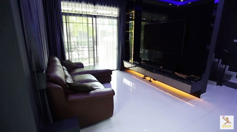 บ้านริว จิตสัมผัส