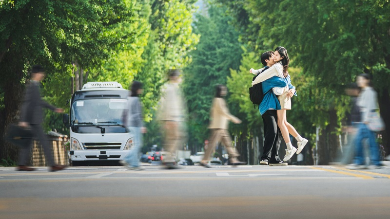 Still Shining เธอคือแสงส่องใจ