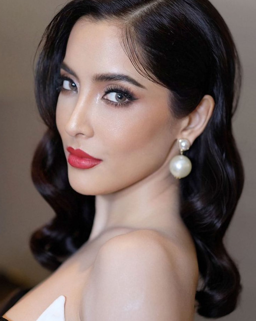 พิ้งค์กี้ สาวิกา