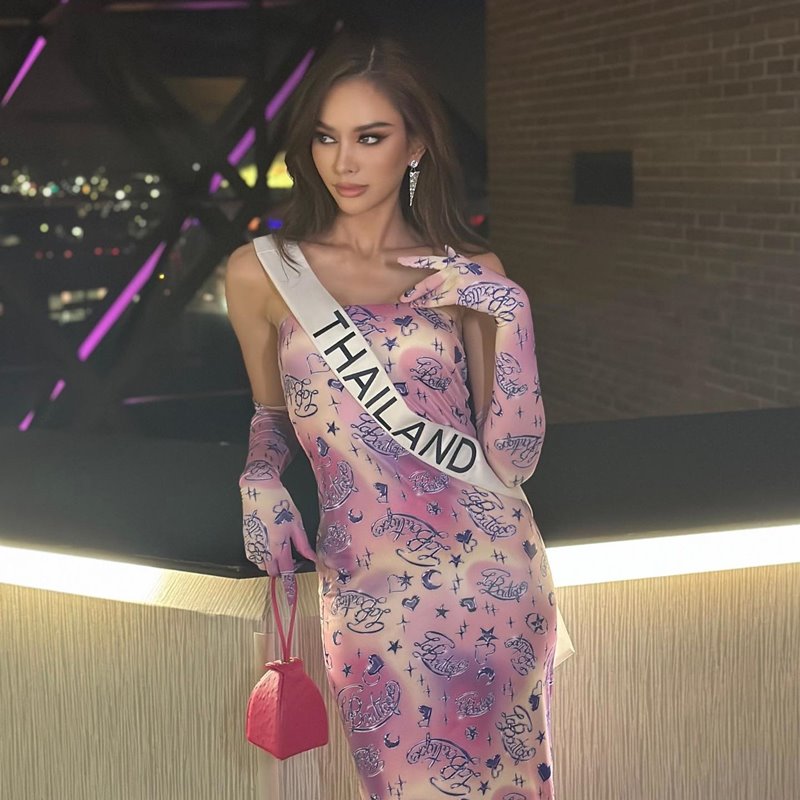 แอนนา เสืองามเอี่ยม