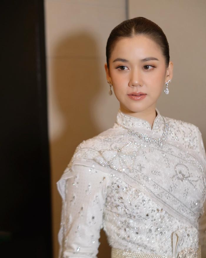 หมิง ชาลิสา แต่งงาน