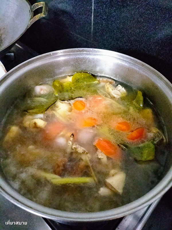 ต้มยำไก่ย่างใบกะเพรา เมนูต้มยำ เมนูไก่ย่าง สูตรอาหาร