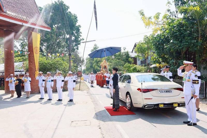 ท่านผู้หญิงอรอนงค์ ปิยนาฏวชิรพัทธ์