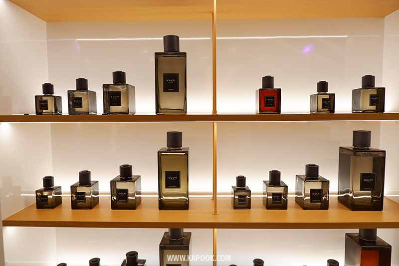 FIRSTER คิง เพาเวอร์ มหานคร