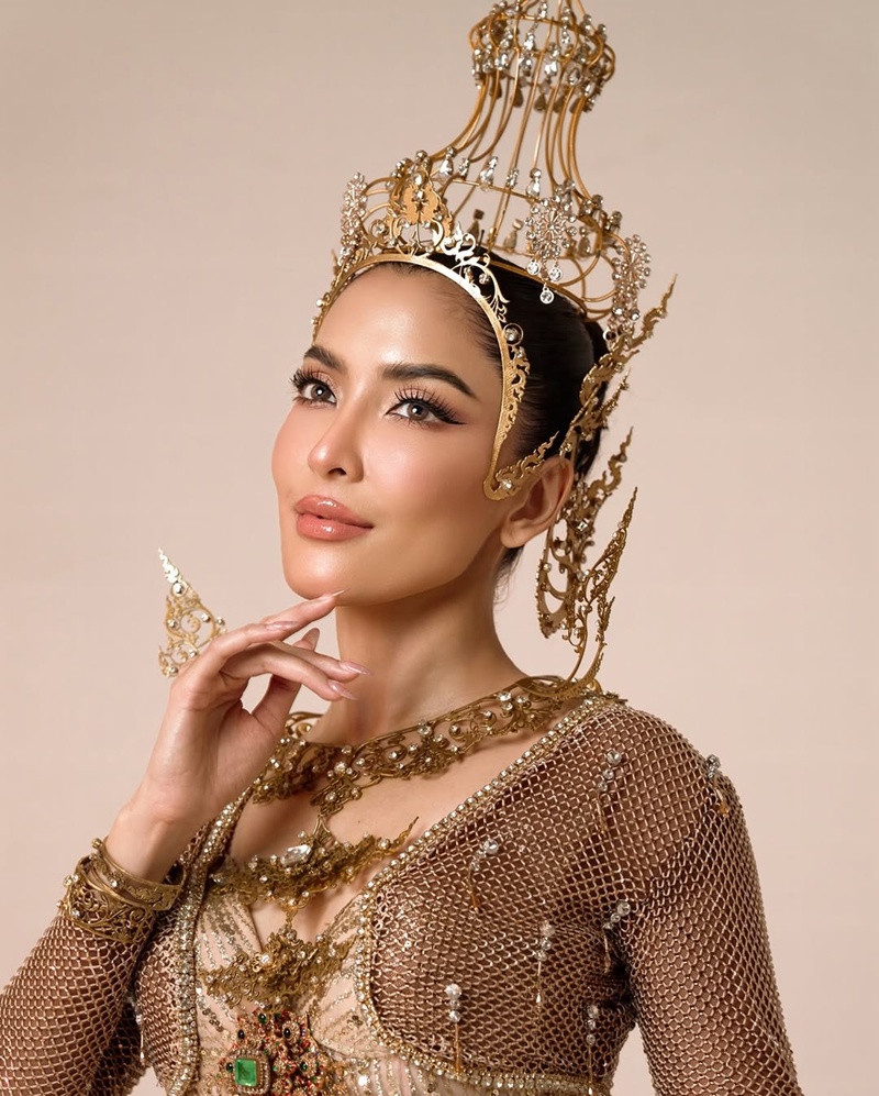 พิ้งกี้ สาวิกา