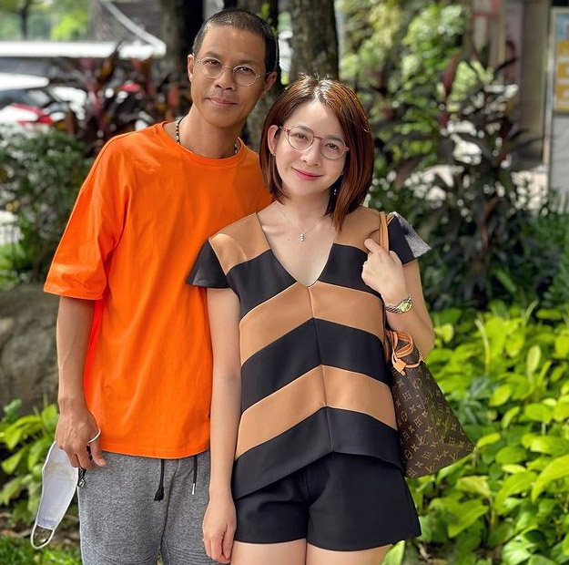 หนึ่ง จักรวาล