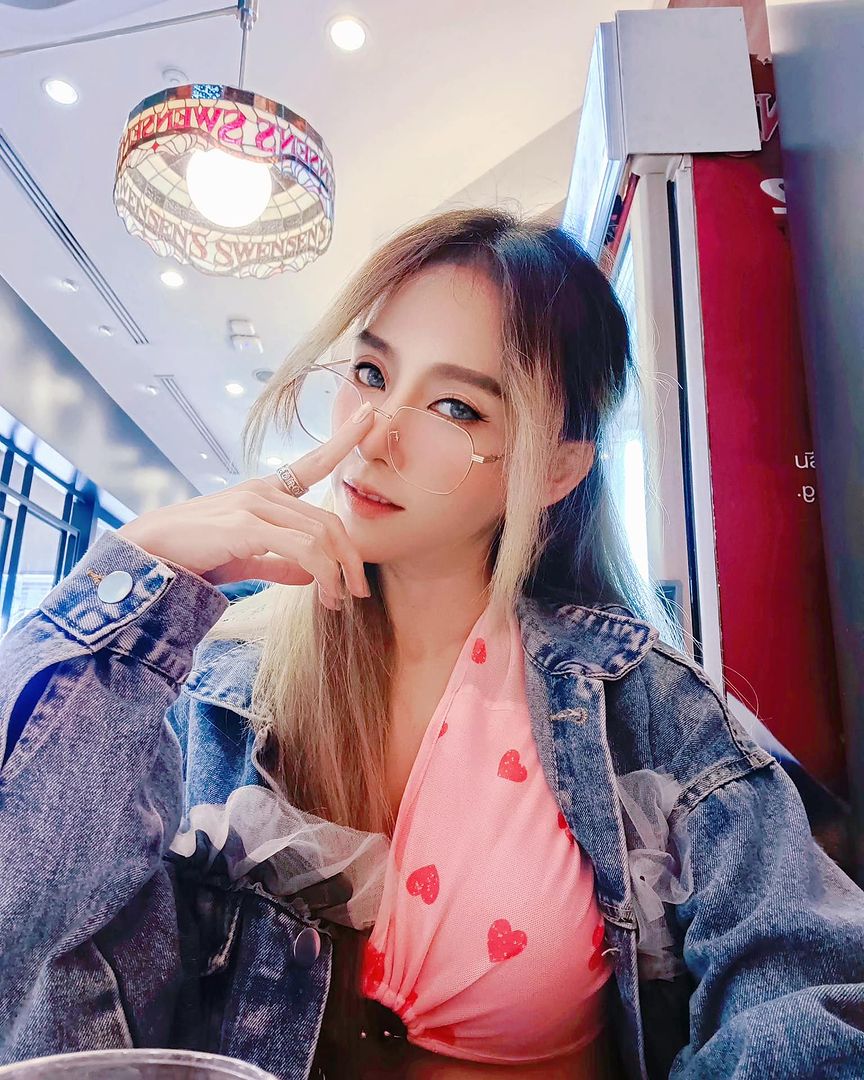 แพร ธิธาดา