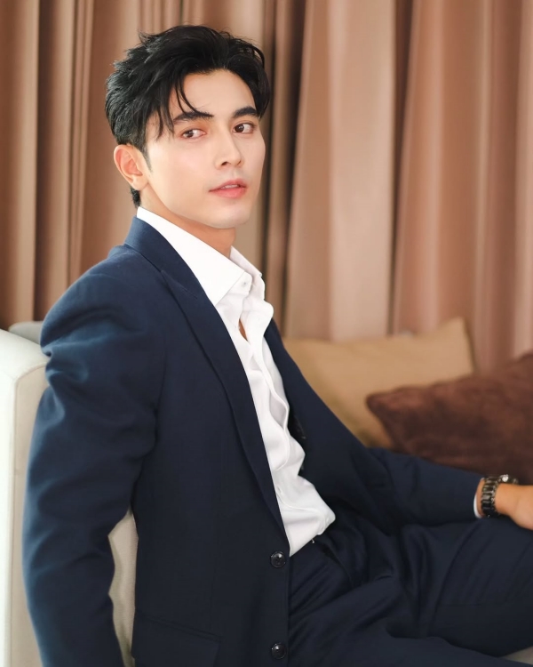 ภณ ณวัสน์