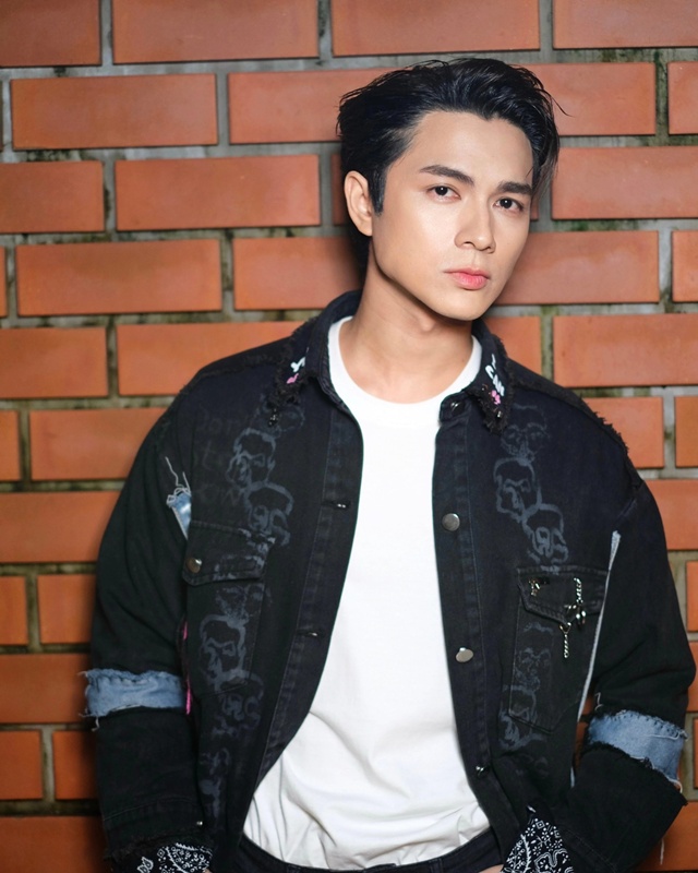 แน็ก ชาลี ยื่นฟ้องพี่สาว 4 ป้า 