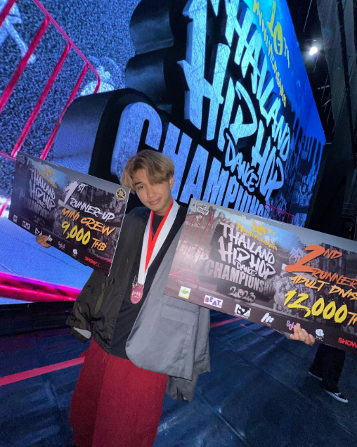 บอส แดนเซอร์ลําไย ประวัติแดนเซอร์หนุ่มหล่อ เจ้าของฉายา บอส เอวหวาน