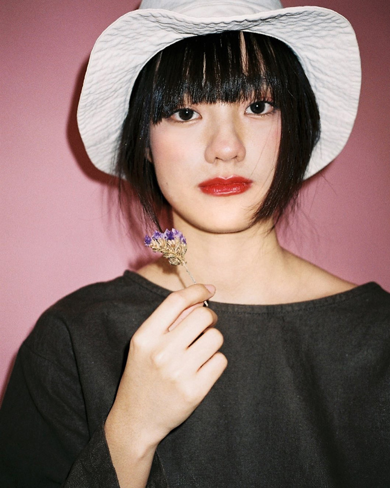 ผักขม BNK48