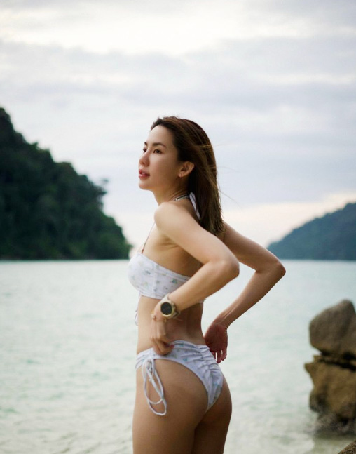 พลอย ภัทรากร